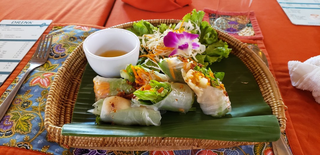 Spring rolls > Cambodia > TheRoamingNoodle