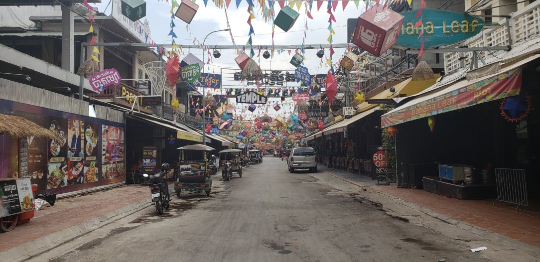 Pub Street > Siem Reap > TheRoamingNoodle