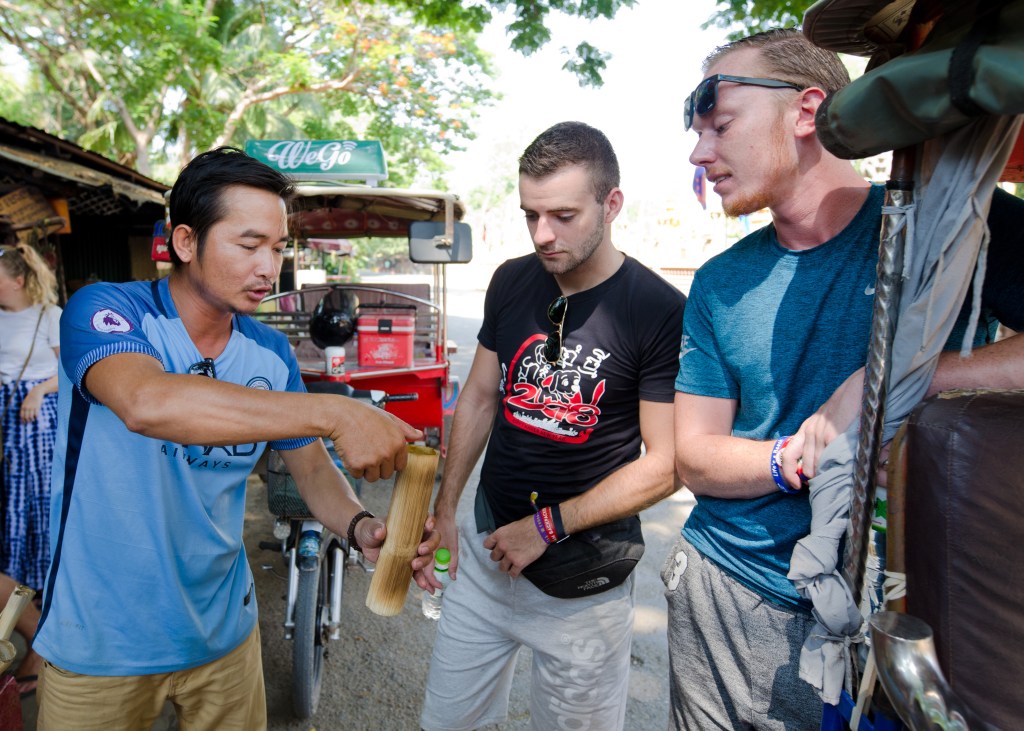 How to peel back the sugar cane > TheRoamingNoodle