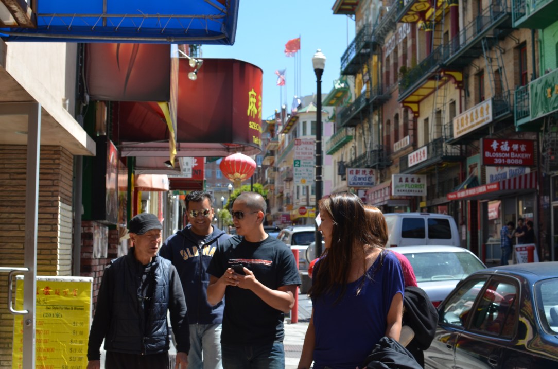 The Gang in San Fran's Chinatown > TheRoamingNoodle
