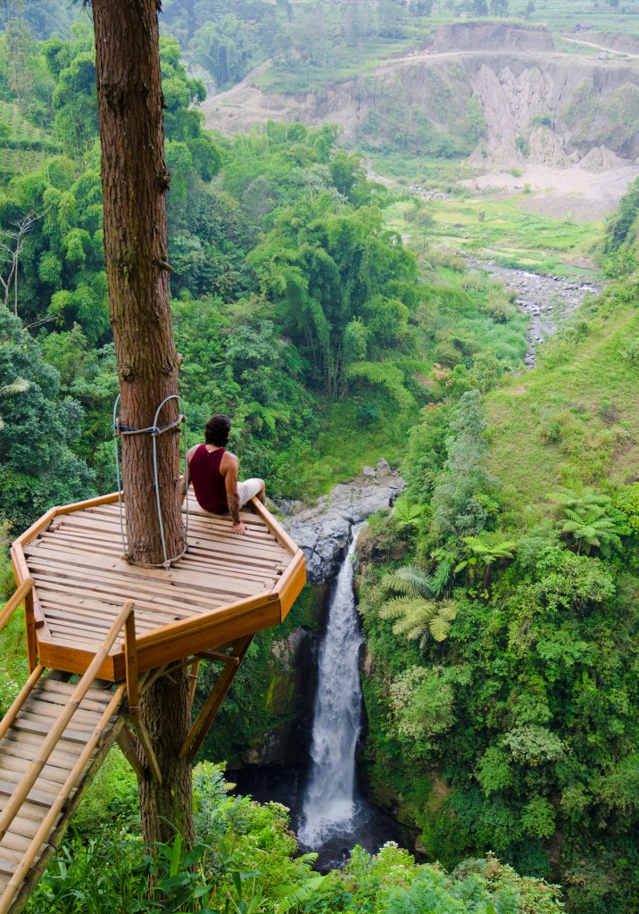 Air Terjun Kedung Kayang > TheRoamingNoodle