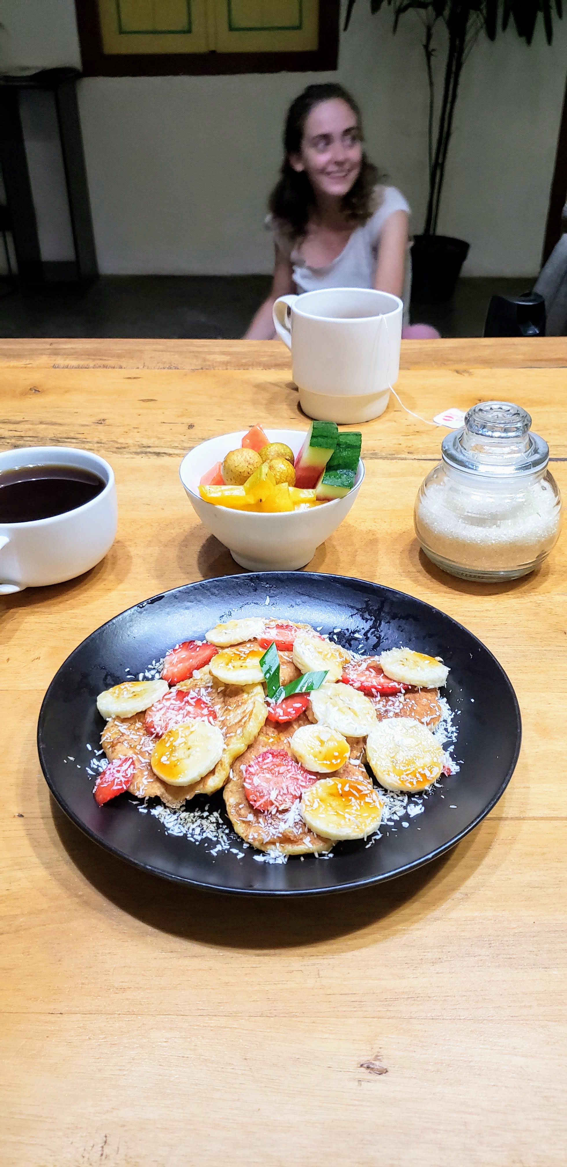 Snooze Hostel Breakfast > TheRoamingNoodle