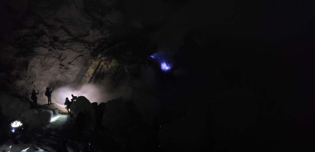 Mount Ijen > Banyuwangi > TheRoamingNoodle