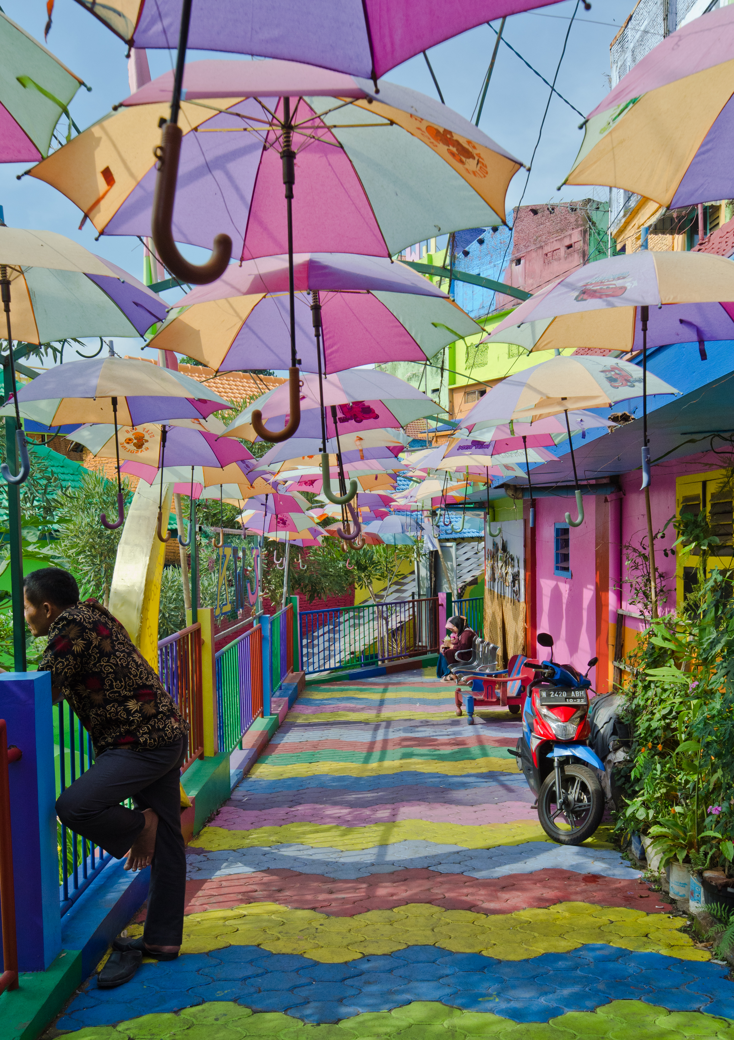 Kampung Warna Warni Jodipan > Indonesia > TheRoamingNoodle